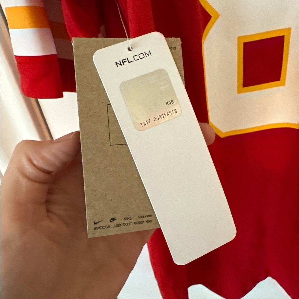 TRAVIS KELCE #87 NFL NIKE KANSAS CITY CHIEFS SUPER BOWL JERSEY MENS LARGE NWT - Picture 3 of 7